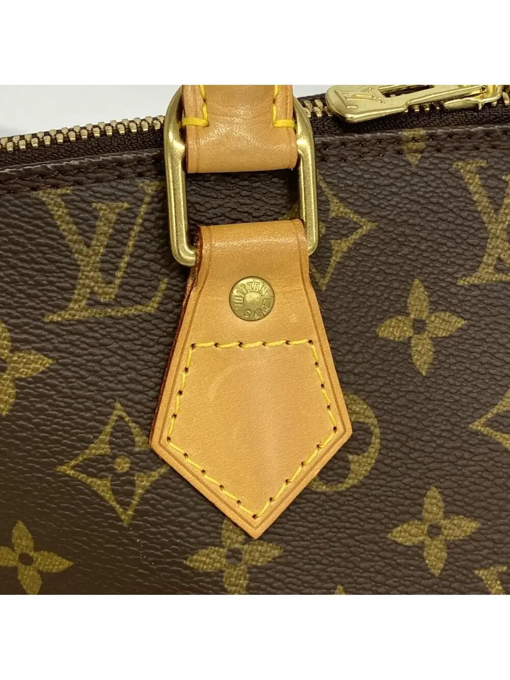 Louis Vuitton step out